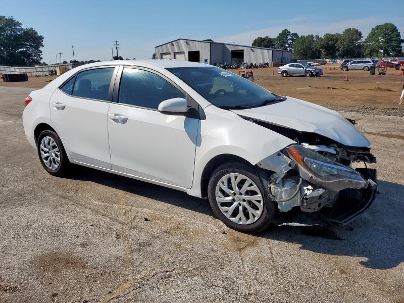 5YFBURHE5KP934312 - 2019 TOYOTA COROLLA L WHITE photo 4