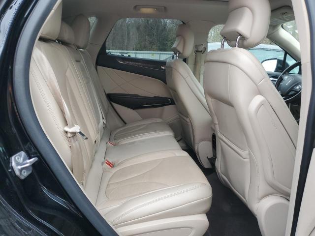 5LMCJ3C91JUL33199 - 2018 LINCOLN MKC RESERVE BLACK photo 11