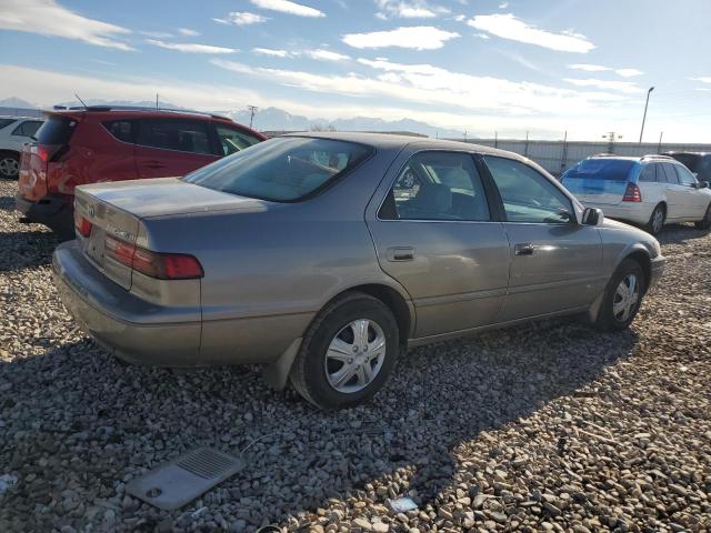 4T1BG22K6XU490750 - 1999 TOYOTA CAMRY CE BEIGE photo 3