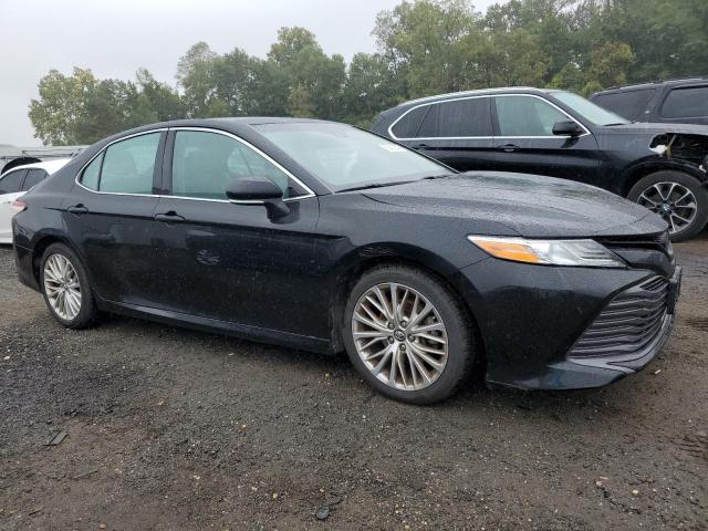 4T1B11HK7JU051857 - 2018 TOYOTA CAMRY L BLACK photo 4