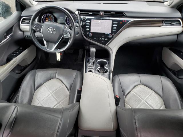 4T1B11HK7JU051857 - 2018 TOYOTA CAMRY L BLACK photo 8