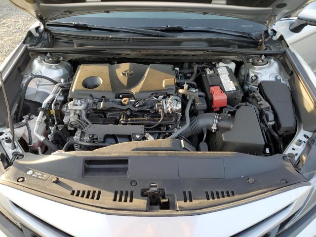 4T1G11AK5MU408358 - 2021 TOYOTA CAMRY SE SILVER photo 11