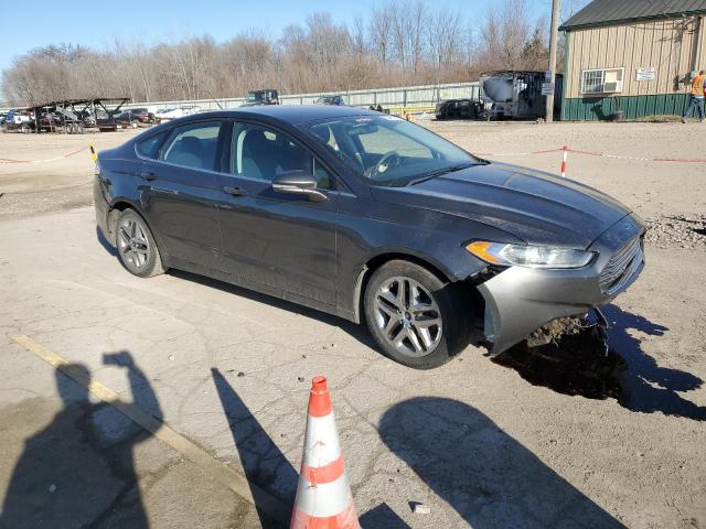 3FA6P0H78FR276013 - 2015 FORD FUSION SE GRAY photo 4