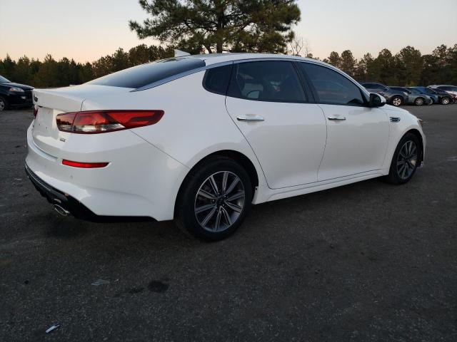 5XXGU4L17KG336454 - 2019 KIA OPTIMA EX WHITE photo 3