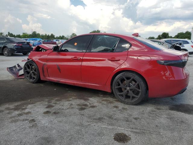 ZARFAMAN3L7631383 - 2020 ALFA ROMEO GIULIA 红色 照片 2