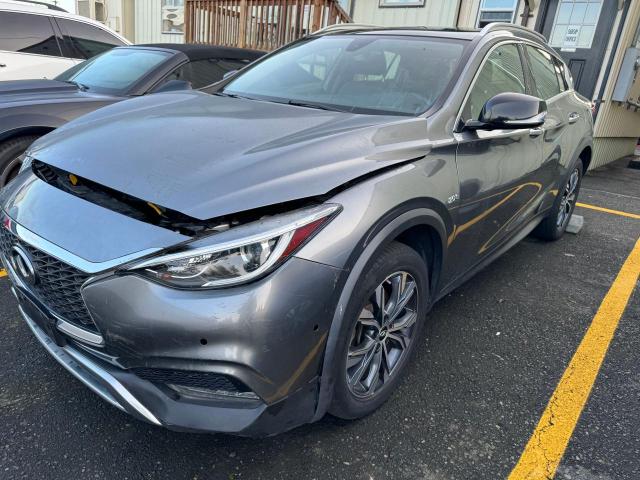 SJKCH5CRXHA024595 - 2017 INFINITI QX30 BASE 灰色 照片 2
