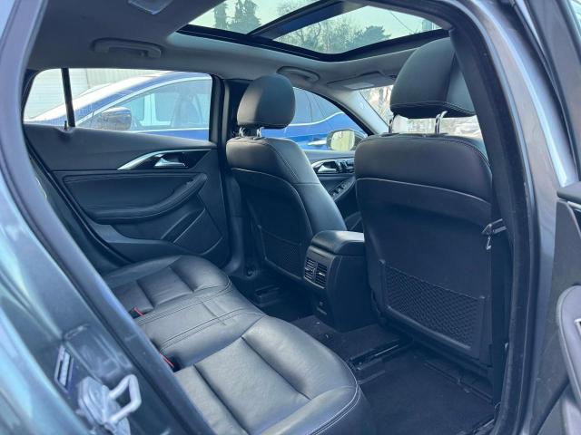 SJKCH5CRXHA024595 - 2017 INFINITI QX30 BASE 灰色 照片 6