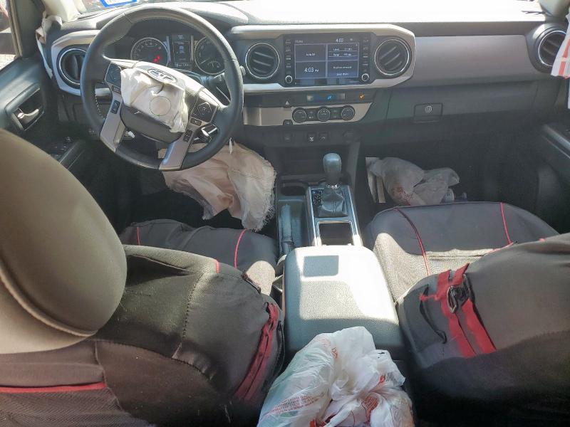 3TMBZ5DN1NM037094 - 2022 TOYOTA TACOMA DOUBLE CAB 红色 照片 8