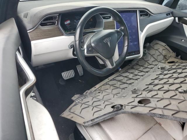 5YJXCBE46GFS01023 - 2016 TESLA MODEL X შავი ფოტო 8