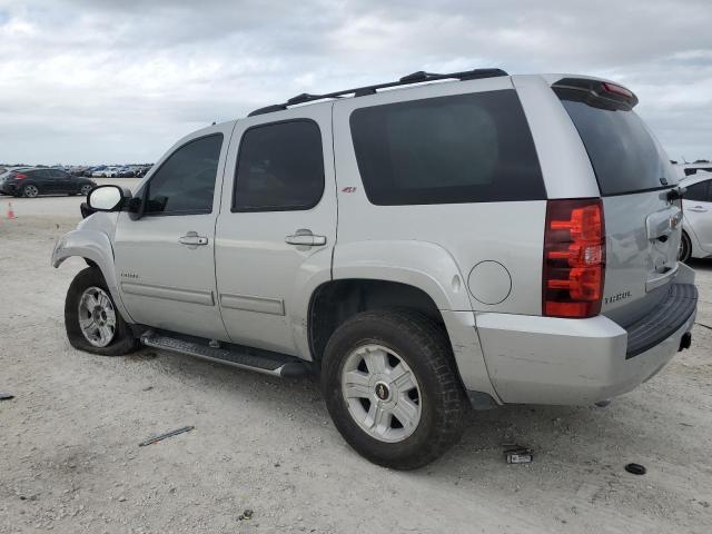 1GNSKBE01BR381547 - 2011 CHEVROLET TAHOE K1500 LT SILVER photo 2