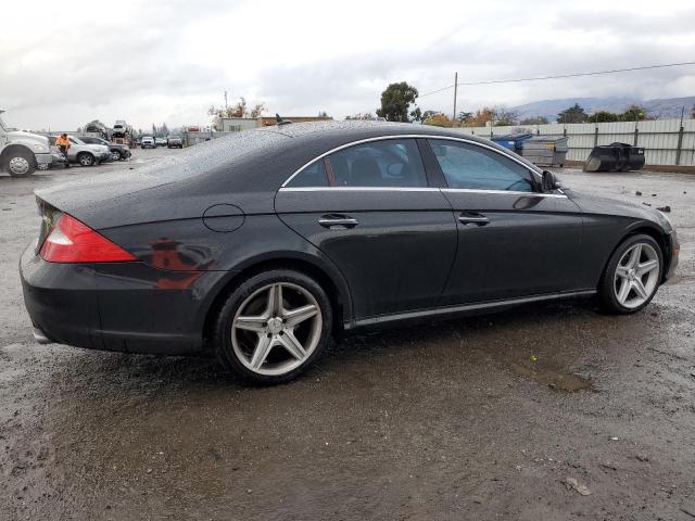 WDDDJ72X18A117325 - 2008 MERCEDES-BENZ CLS 550 BLACK photo 3