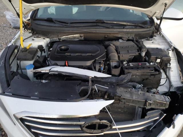 5NPE24AF8HH541645 - 2017 HYUNDAI SONATA SE WHITE photo 11