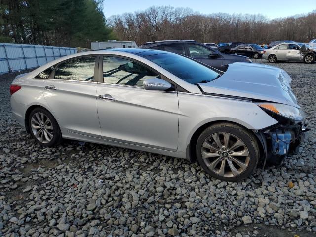 5NPEC4AB7CH444973 - 2012 HYUNDAI SONATA SE SILVER photo 4