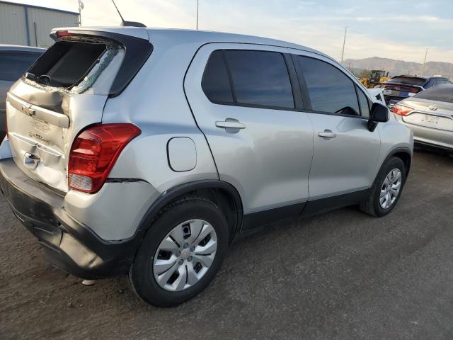 KL7CJKSB9GB638795 - 2016 CHEVROLET TRAX LS SILVER photo 3