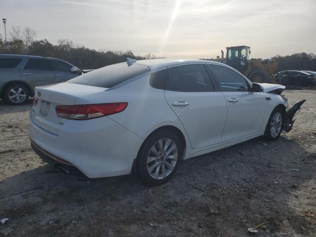 5XXGU4L33HG121616 - 2017 KIA OPTIMA EX WHITE photo 3