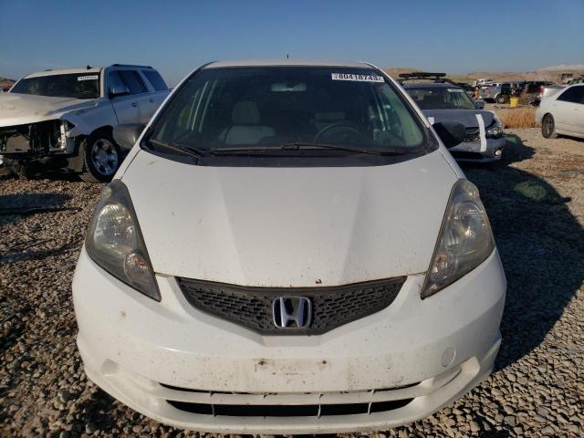 JHMGE8H24AS019031 - 2010 HONDA FIT WHITE photo 5