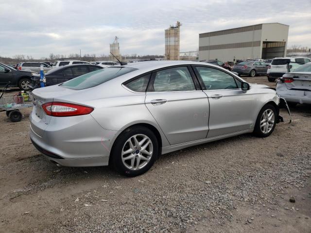 3FA6P0H71FR164895 - 2015 FORD FUSION SE SILVER photo 3