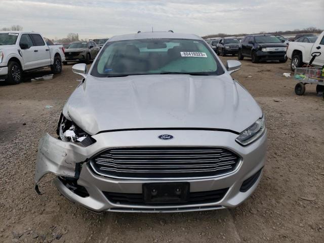 3FA6P0H71FR164895 - 2015 FORD FUSION SE SILVER photo 5