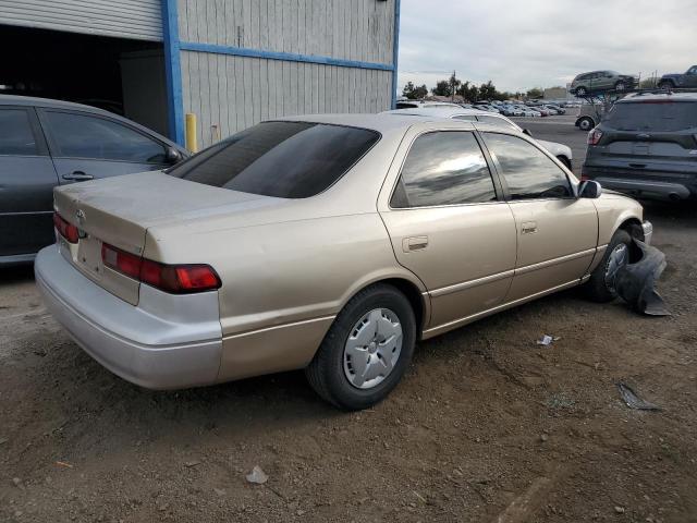 JT2BG22K7W0190024 - 1998 TOYOTA CAMRY CE TAN photo 3