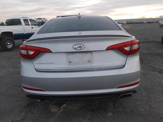 5NPE24AF1FH141164 - 2015 HYUNDAI SONATA SE SILVER photo 6