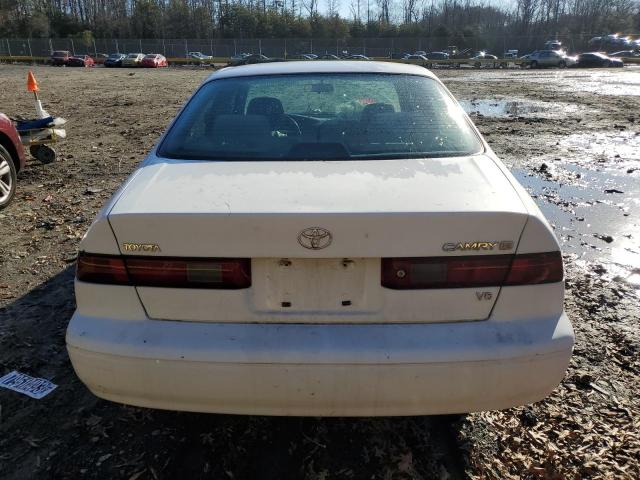 JT2BF22K5X0231464 - 1999 TOYOTA CAMRY LE WHITE photo 6