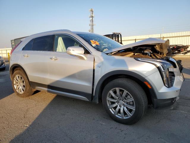 1GYFZDR42NF109796 - 2022 CADILLAC XT4 PREMIUM LUXURY SILVER photo 4