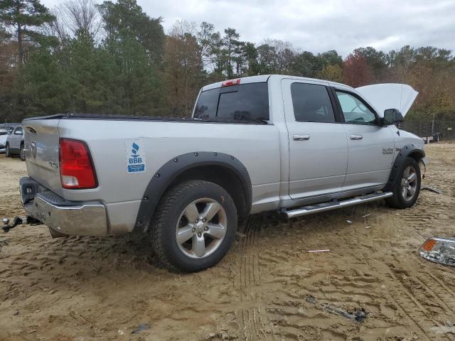 1C6RR7TT1FS664985 - 2015 RAM 1500 SLT SILVER photo 3