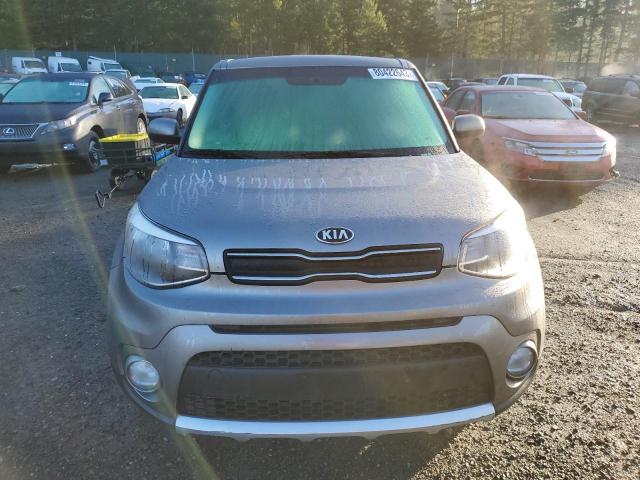 KNDJP3A58J7525778 - 2018 KIA SOUL + 灰色 照片 5