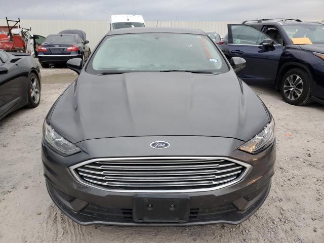 3FA6P0HD8HR123706 - 2017 FORD FUSION SE GRAY photo 5