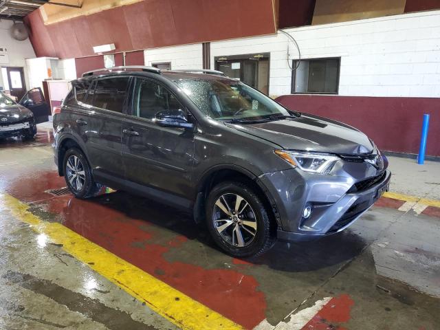 2T3RFREV4HW660547 - 2017 TOYOTA RAV4 XLE გრაფიტი ფოტო 4