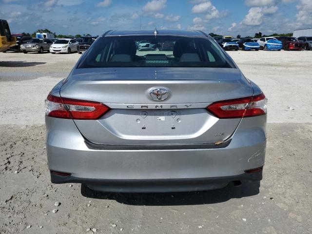 4T1C11AK4LU992555 - 2020 TOYOTA CAMRY LE SILVER photo 6