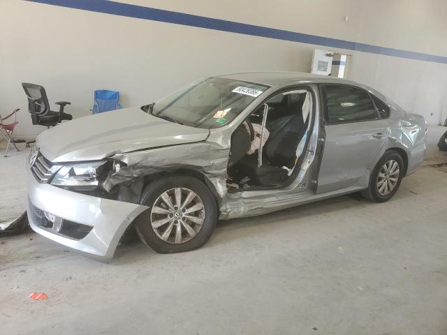 2013 VOLKSWAGEN PASSAT S, null