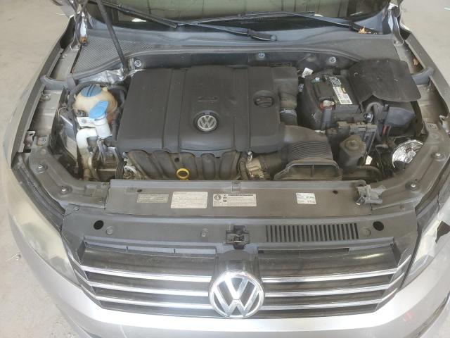 1VWAH7A38DC148011 - 2013 VOLKSWAGEN PASSAT S Argent photo 11