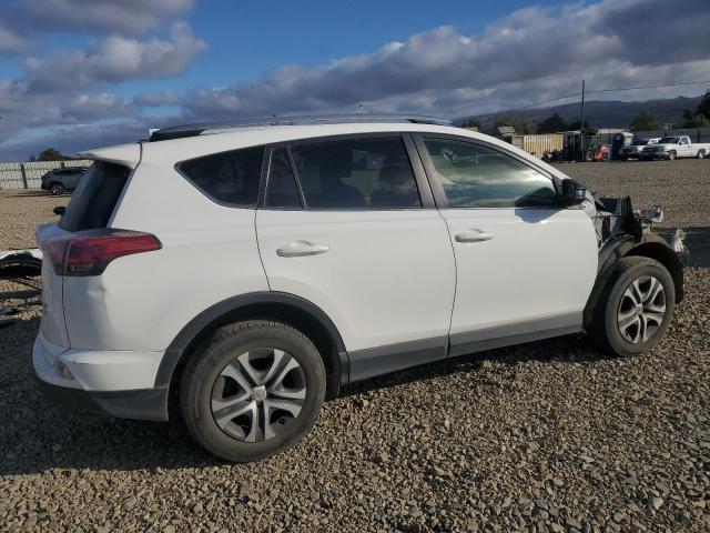 JTMBFREV5HJ171297 - 2017 TOYOTA RAV4 LE WHITE photo 3