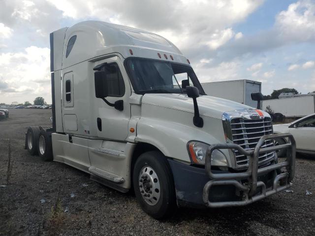 2014 FREIGHTLINER CASCADIA 1, 