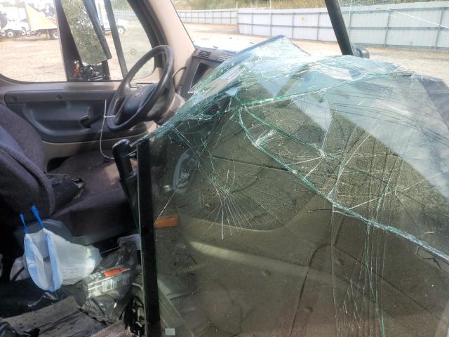 3AKJGLBG3ESFW0127 - 2014 FREIGHTLINER CASCADIA 1 WHITE photo 5