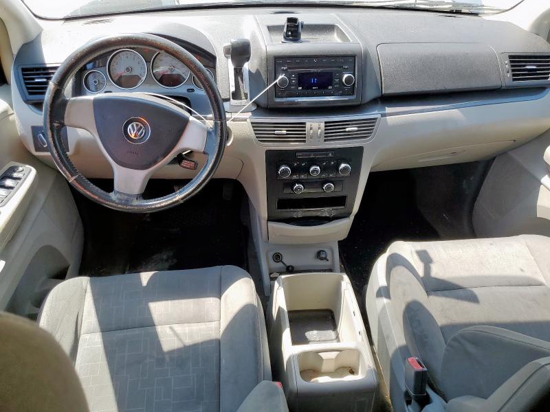 2V8HW34199R544932 - 2009 VOLKSWAGEN ROUTAN SE SILVER photo 8