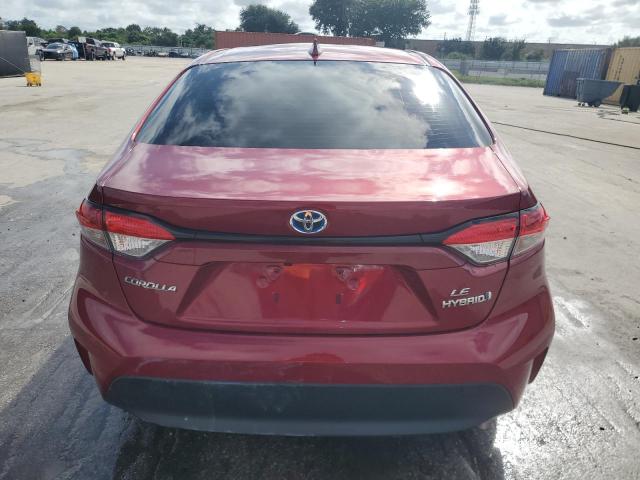 JTDBCMFE5PJ010456 - 2023 TOYOTA COROLLA LE 红色 照片 6