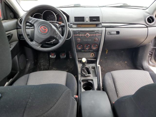 JM1BK12F861407917 - 2006 MAZDA 3 I GRAY photo 8
