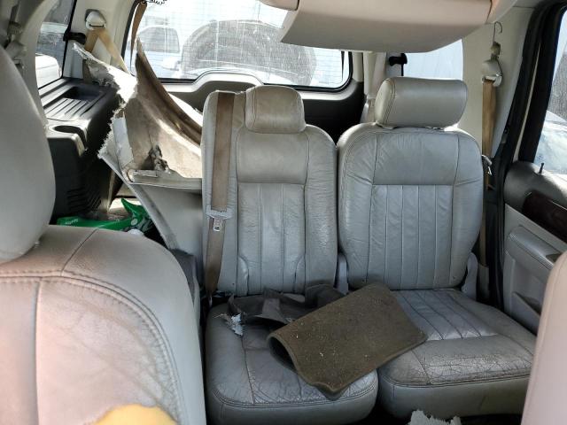 5LMFU27546LJ15292 - 2006 LINCOLN NAVIGATOR ბეჟი ფოტო 10