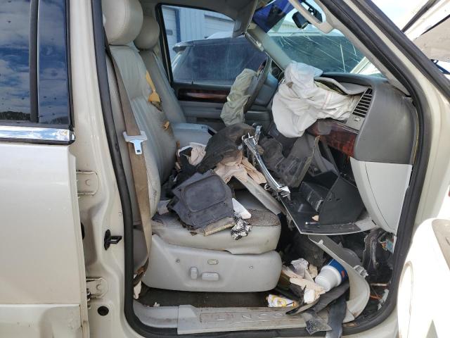 5LMFU27546LJ15292 - 2006 LINCOLN NAVIGATOR ბეჟი ფოტო 7