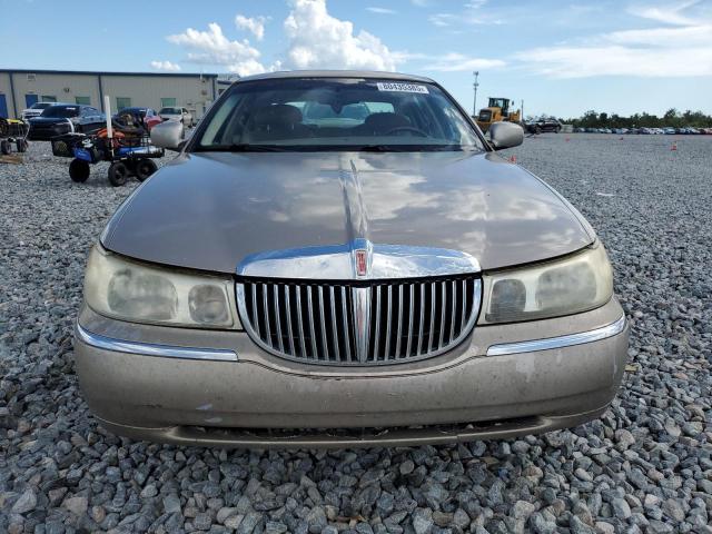 1LNHM82W2YY928344 - 2000 LINCOLN TOWN CAR SIGNATURE Բեժ լուսանկար 5