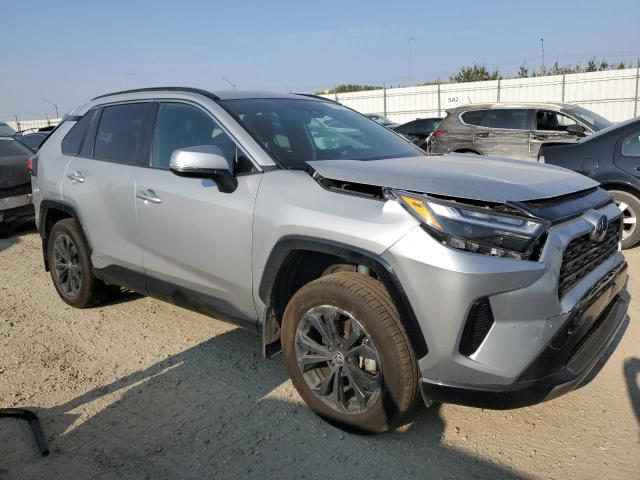 2T34WRFV8NW147113 - 2022 TOYOTA RAV4 SE SILVER photo 4