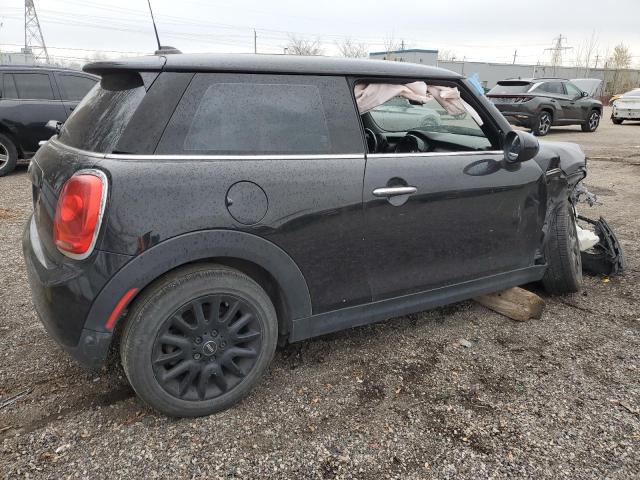 WMWXP5C56J2G61987 - 2018 MINI COOPER BLACK photo 3