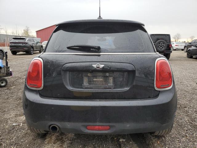 WMWXP5C56J2G61987 - 2018 MINI COOPER BLACK photo 6
