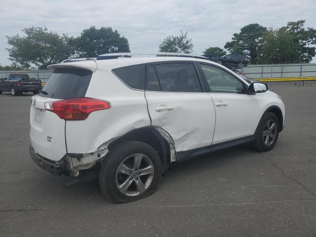 JTMRFREV6FD171433 - 2015 TOYOTA RAV4 XLE 白色 照片 3