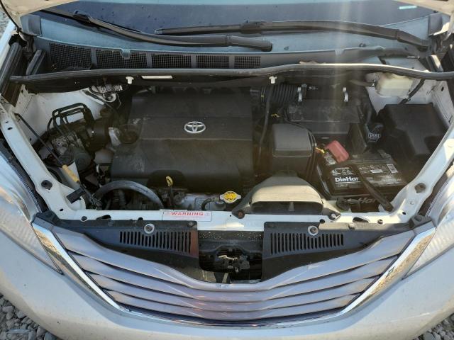 5TDYK3DC5FS571752 - 2015 TOYOTA SIENNA XLE WHITE photo 12