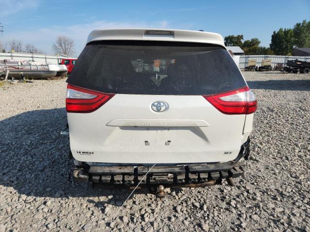 5TDYK3DC5FS571752 - 2015 TOYOTA SIENNA XLE WHITE photo 6