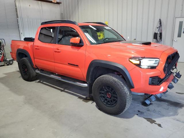 3TYCZ5AN7PT157966 - 2023 TOYOTA TACOMA DOUBLE CAB ORANGE photo 4
