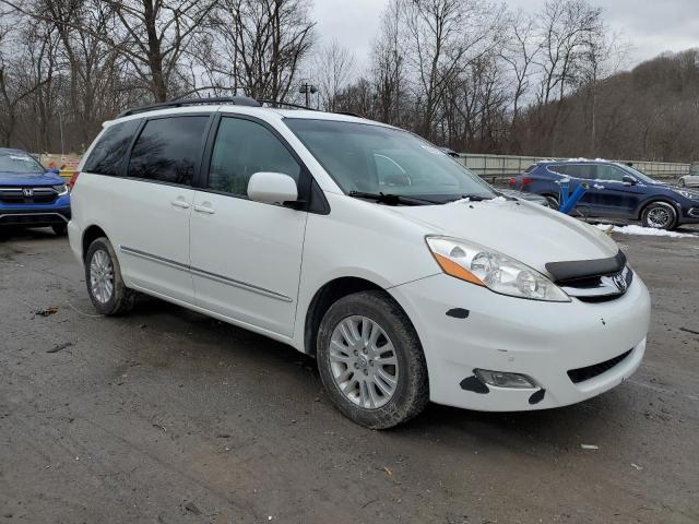 5TDBK22C49S024267 - 2009 TOYOTA SIENNA XLE WHITE photo 4